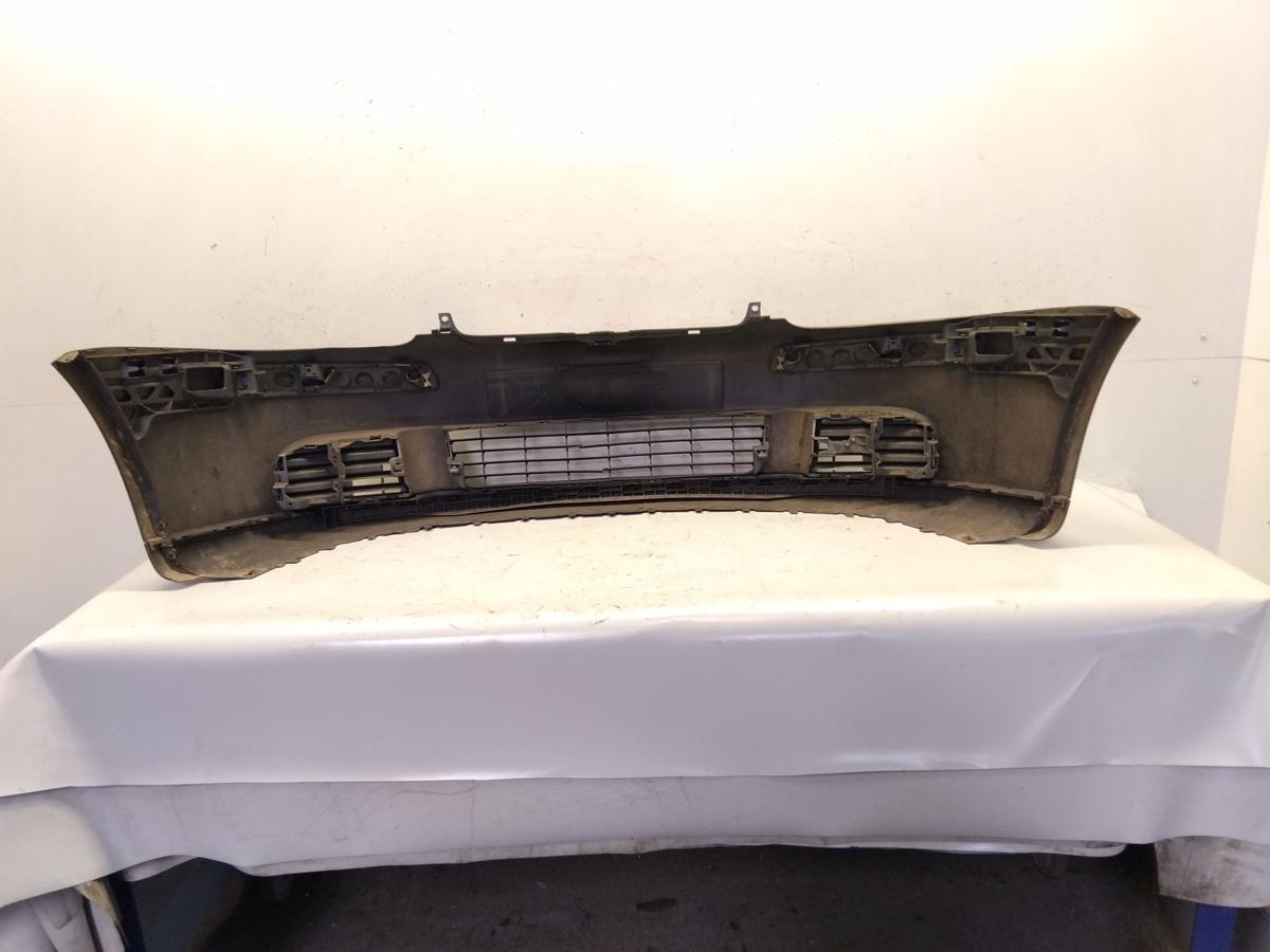 VW Golf 5 orig Sto&szlig;stange Stossf&auml;nger vorn graumetallic LA7T Flie&szlig;heck Bj.2005