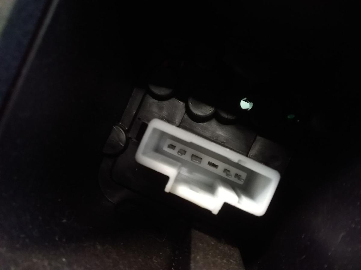 Peugeot 206SW Kombi original R&uuml;ckleuchte Schlussleuchte links BJ2005