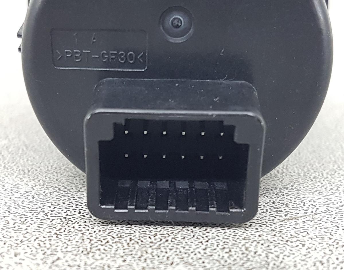 Mitsubishi Eclipse Cross Z&uuml;ndanlassschalter Z&uuml;ndtaster Bj23 8610A285 Switch ON