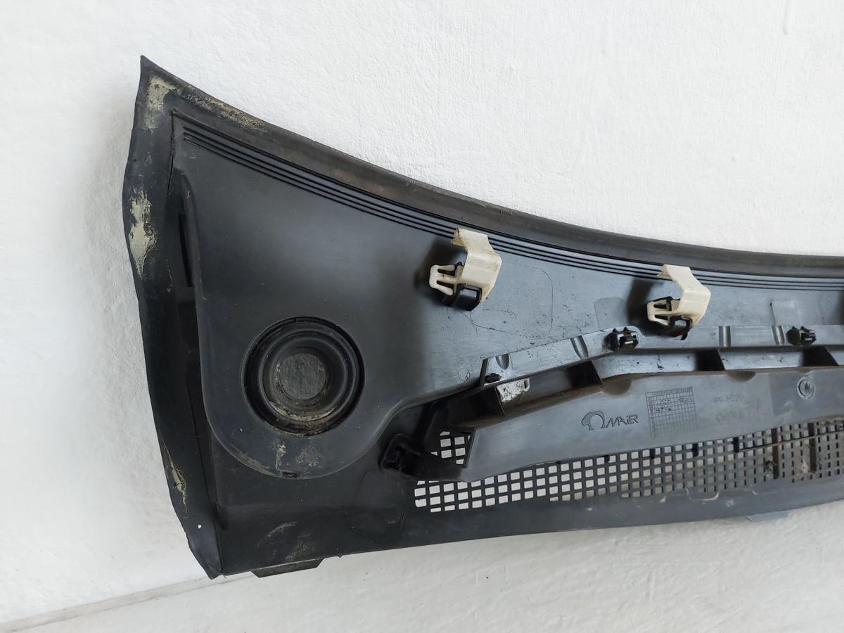 Renault Megane III Z Windlauf Abdeckung Wasserkasten