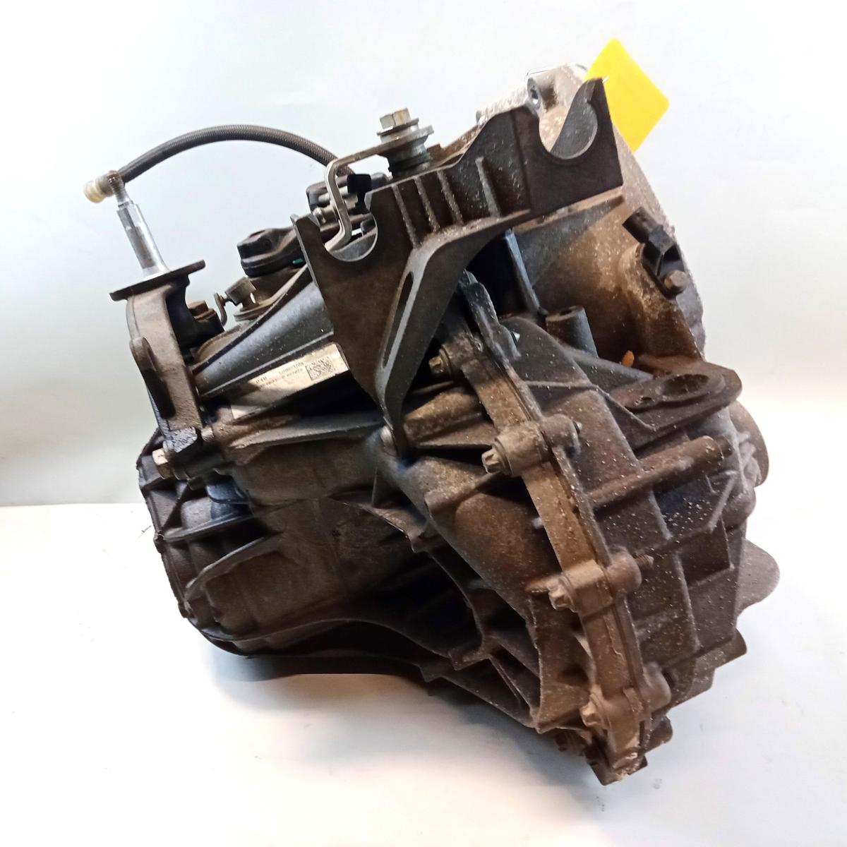 Mercedes Vito 111CDI 447 6-Gang Schaltgetriebe 700730 PF6084 1.6TD 84kw Bj.2014