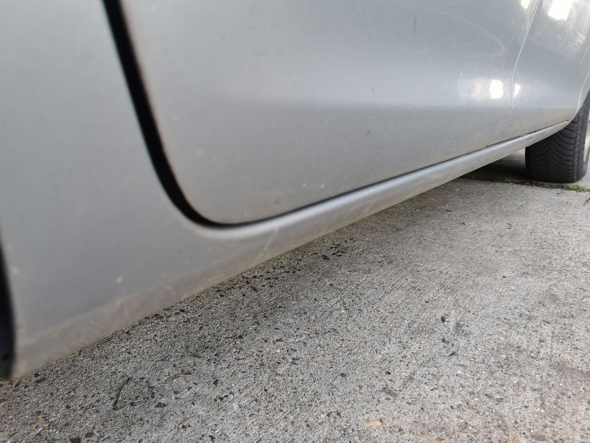 Opel Corsa D Tür Autotür Fondtür Rohbautür hinten rechts Z163 Lichtsilber met