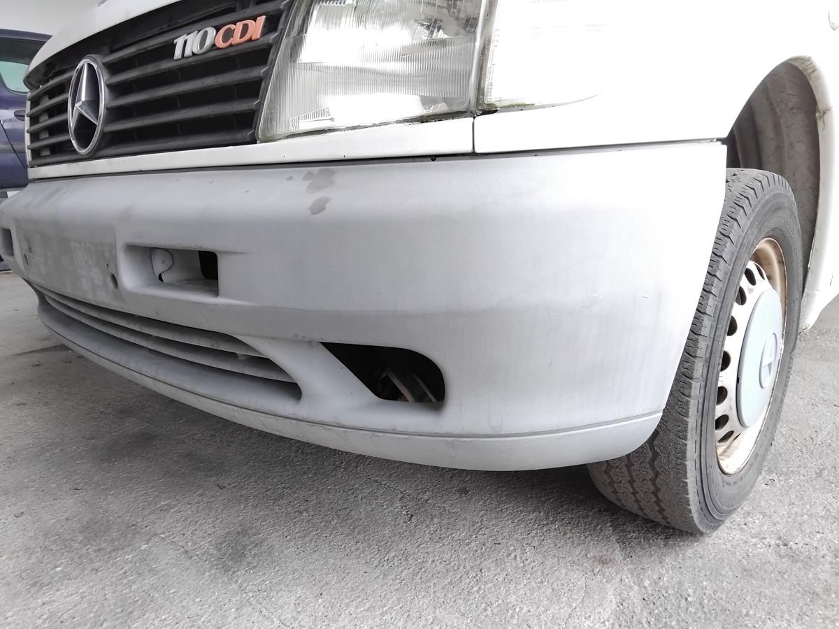 Mercedes Vito 638 original Stoßfänger Stoßstange vorn BJ2003