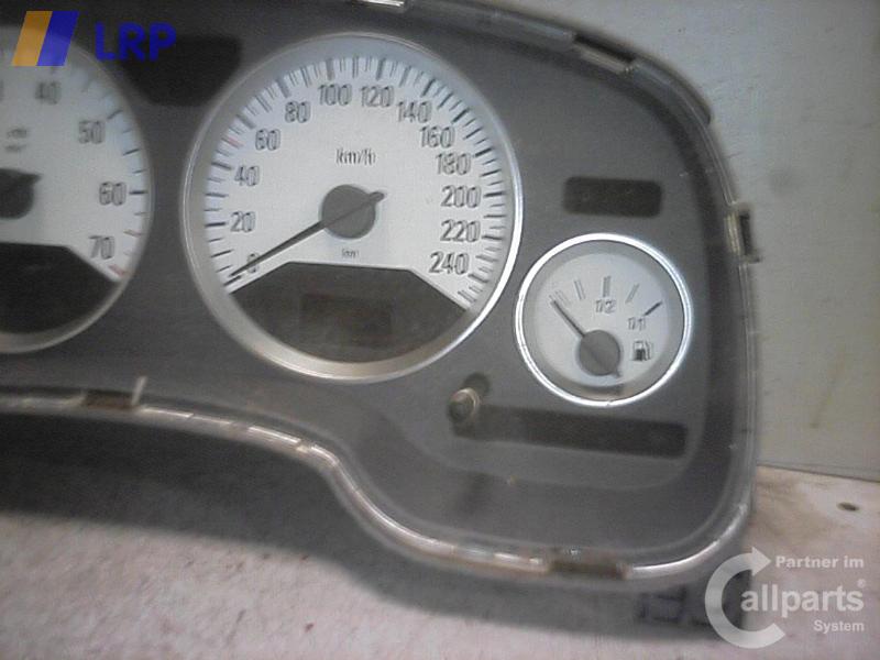 Opel Astra G Coupe original Kombiinstrument 09231131FF BJ2001