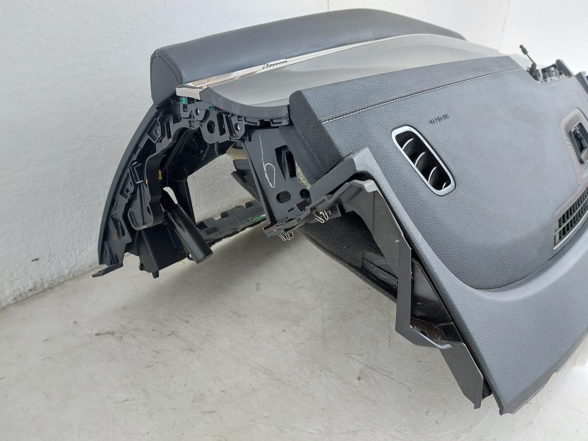 Omoda 5 EV Elektro Armaturenbrett Cockpit Armaturentafel Dashboard OEM