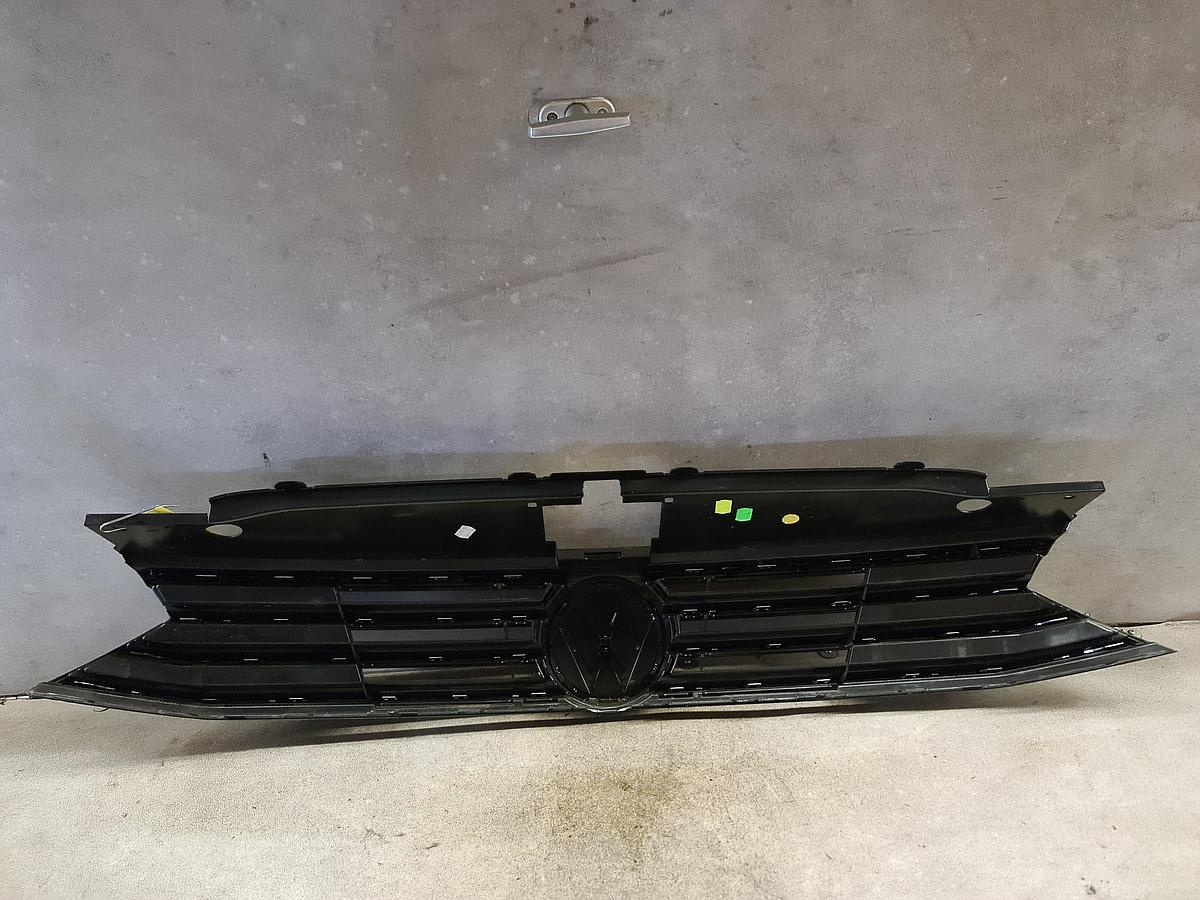 VW Passat B8 Grill Kühlergrill Frontgrill Variant BJ14-19