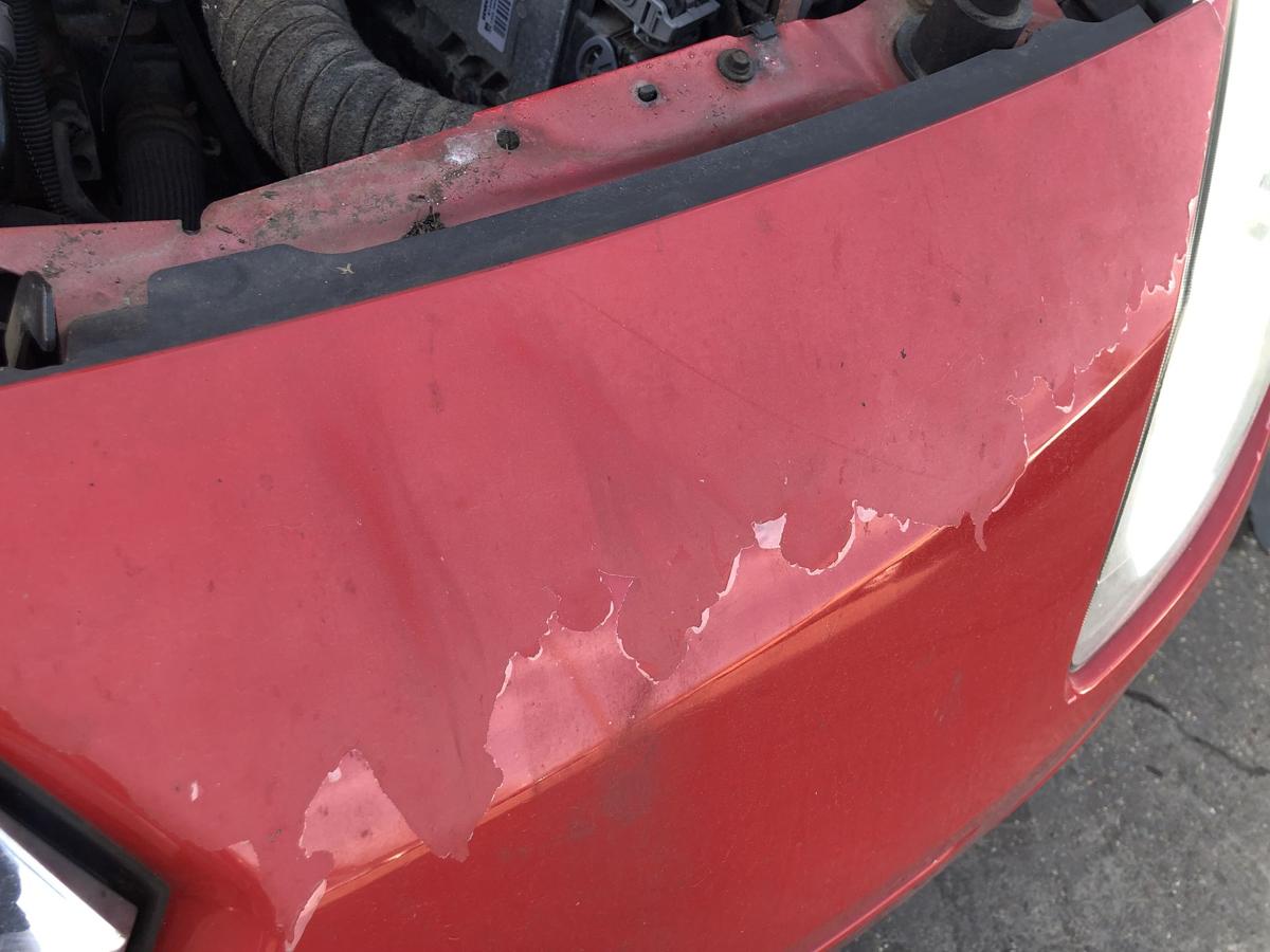 Renault Twingo 2 II Sto&szlig;f&auml;nger vorn Frontsch&uuml;rze Frontsto&szlig;stange OV727 rot