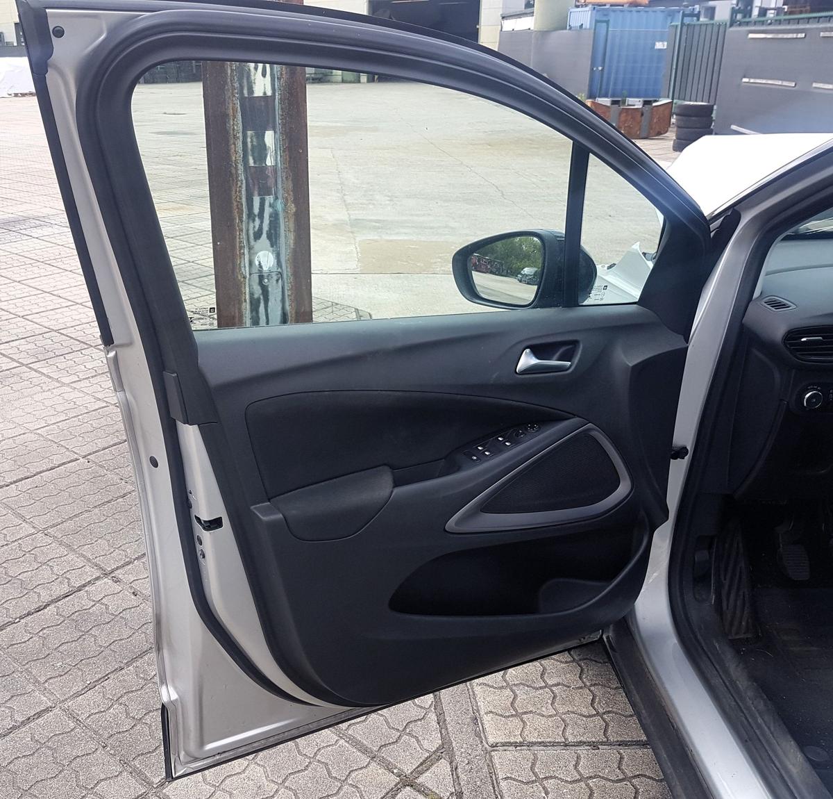 Opel Crossland X T&uuml;r vorn links in Z176 Argonsilber Metallic Bj2018 Rohbaut&uuml;r