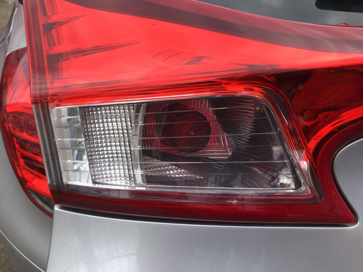 Honda Civic Tourer IX MK9 FK3 Rückleuchte innen links Heckklappe Heckleuchte