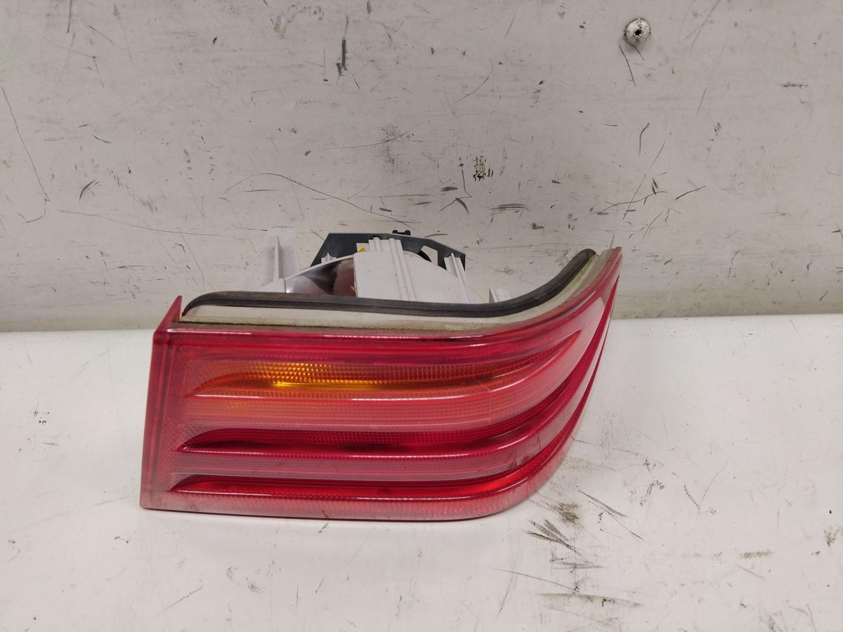 Mercedes E-Klasse Limo W210 original R&uuml;ckleuchte Heckleuchte rechts Bj.1998