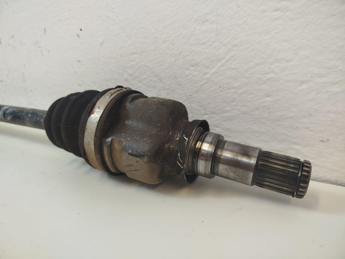 Citroen C1 Typ PS Antriebswelle Gelenkwelle vorn rechts 1.0 53kw OEM