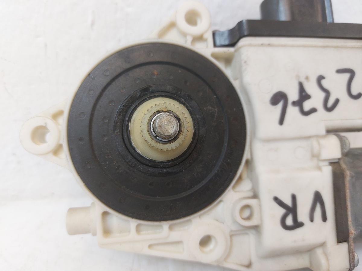 BMW X3 E83 LCI Fensterhebermotor vorn rechts Hebermotor OEM