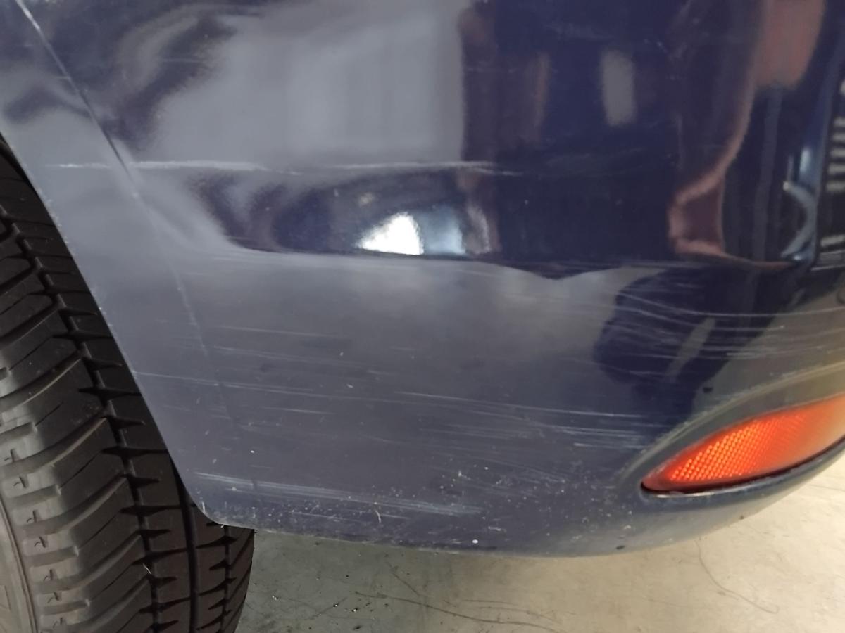 Dacia Logan Kombi Facelift original Sto&szlig;f&auml;nger Sto&szlig;stange hinten BJ2010 OVD42 blue navy uni