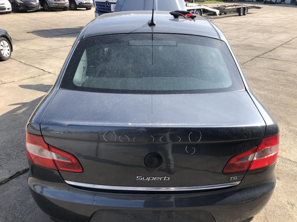Skoda Superb 2 Typ 3T Heckklappe mit Heckscheibe 2 teilig Kofferklappe LF8J