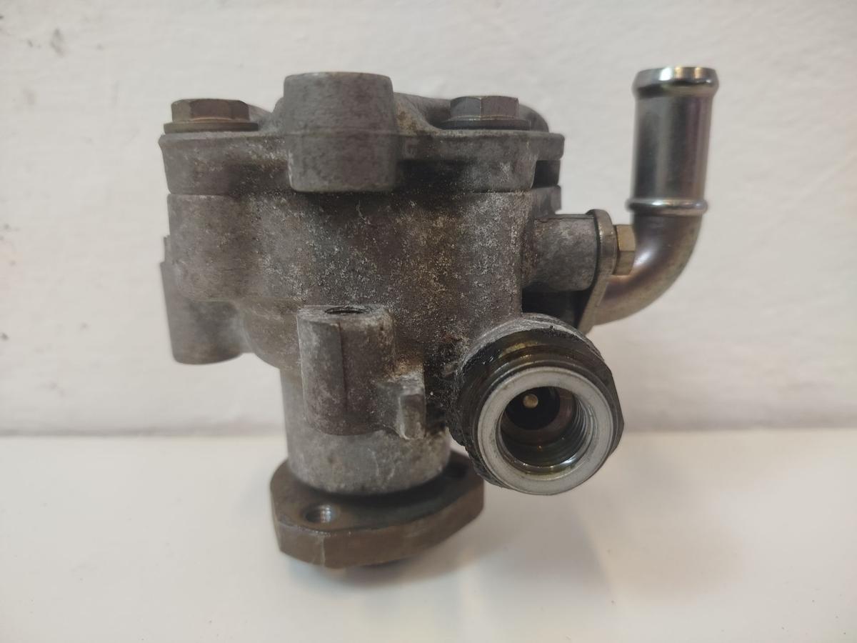 VW Golf IV 4 1J Servopumpe Lenkhilfepumpe Fl&uuml;gelpumpe KYB 1390ccm 55kw