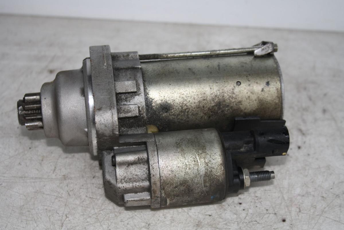 VW Scirocco III 3 orig Anlasser Starter 02Z911024P Benzin Schaltgetriebe Bj 2012