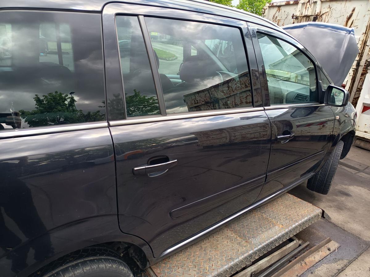 Opel Zafira B original T&uuml;r hinten rechts Z20R Saphirschwarz Baujahr 2011