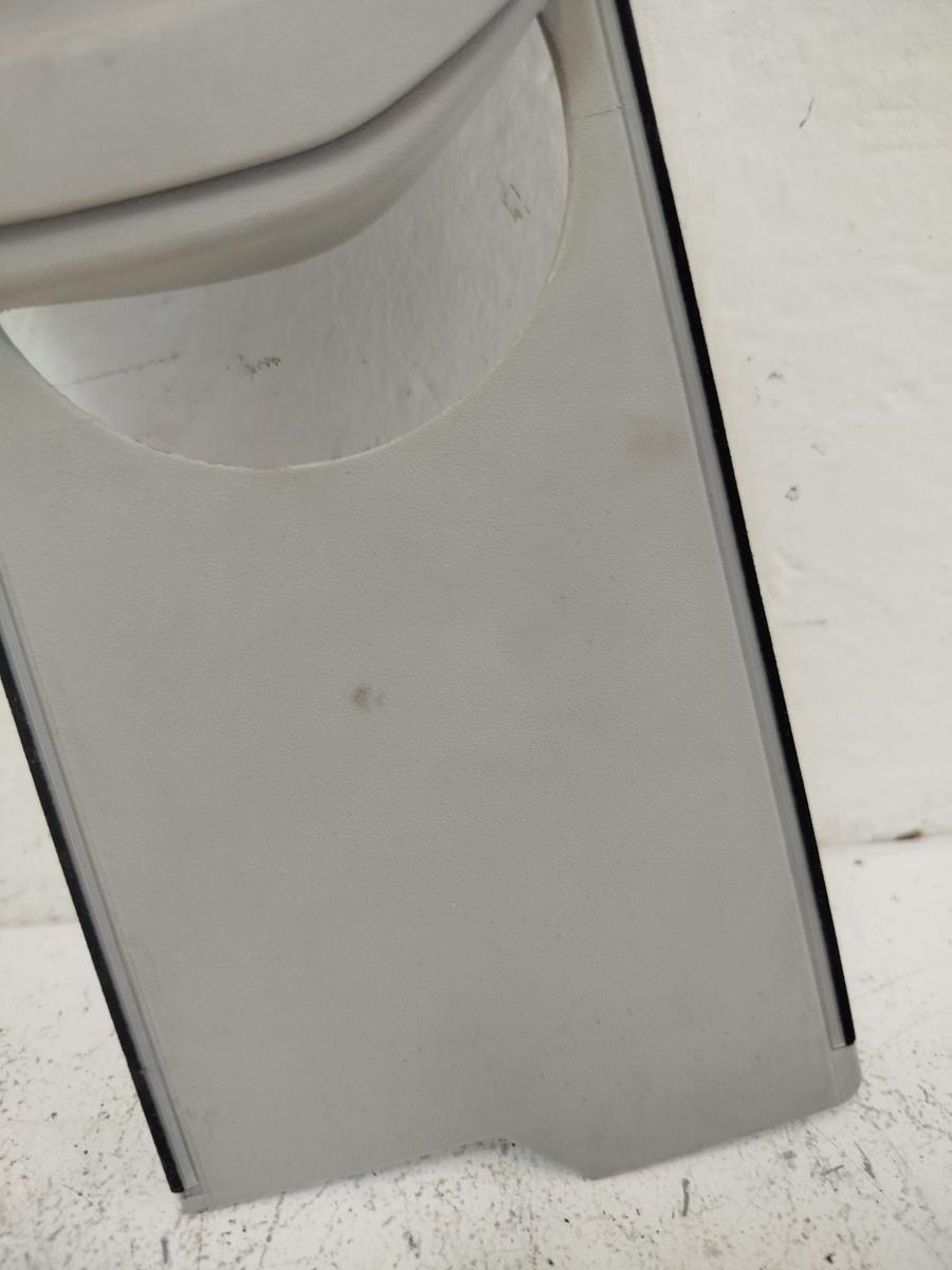 VW T5 7E Verkleidung Innenververkleidung B Säule oben links Gurtverstellung