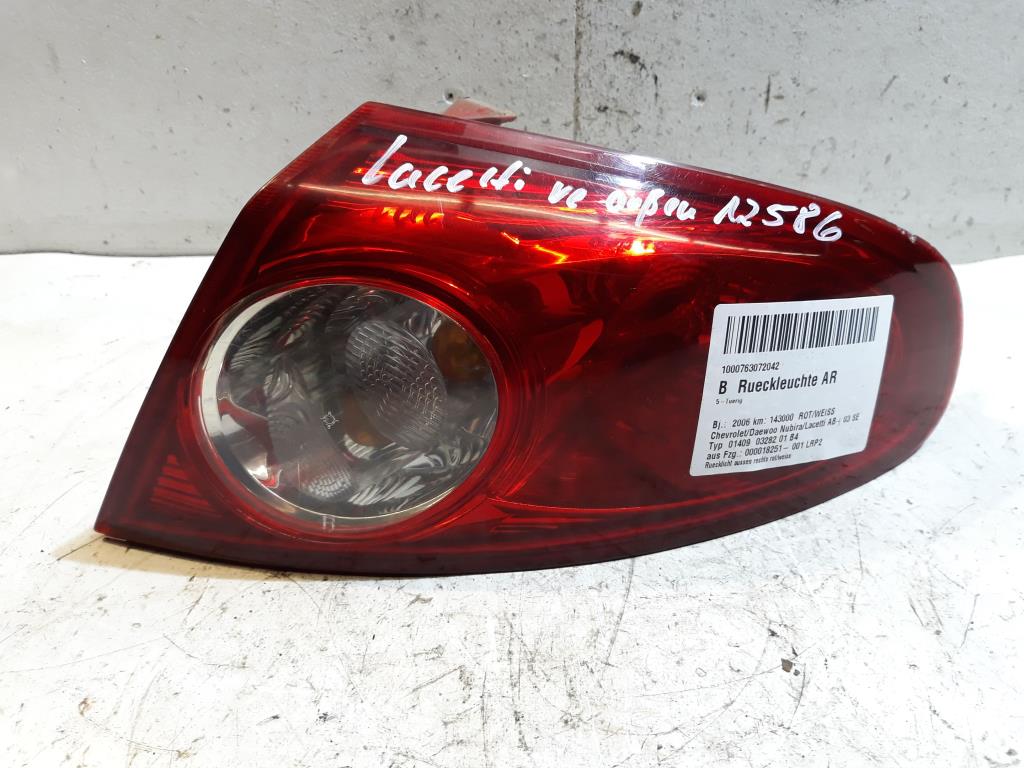 Chevrolet Lacetti BJ 2006 Rücklicht rechts außen Rückleuchte Heckleuchte