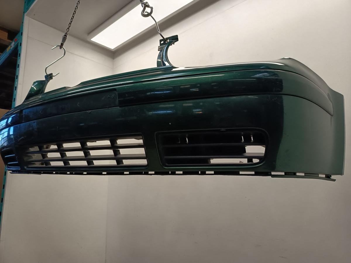 VW Golf IV original Stoßstange Fänger vorne/Front LC6M Grün Baujahr 2001