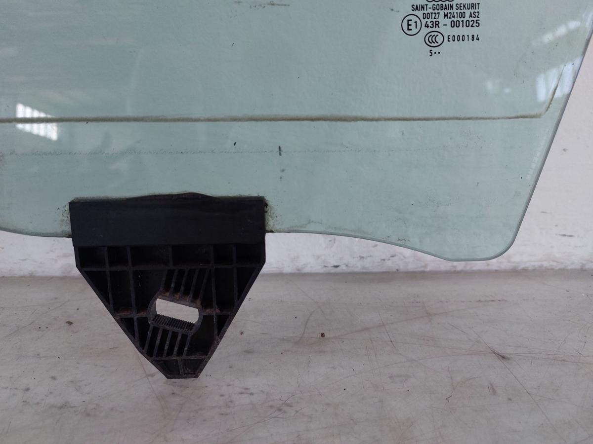 Audi A4 8E 8EC B7 Avant T&uuml;rscheibe vorn links Seitenscheibe Colorglas Scheibe