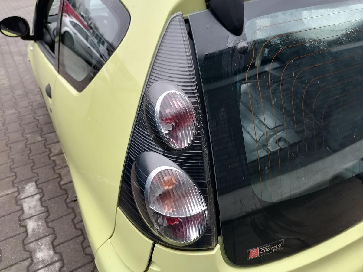 Citroen C1 Rücklicht Heckleuchte links BJ05-08