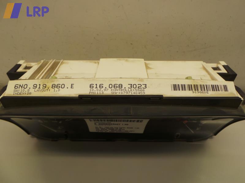 VW Polo 6N1 Tacho Kombiinstrument 6N0919860E 6160683023 MOTORMETER BJ1997