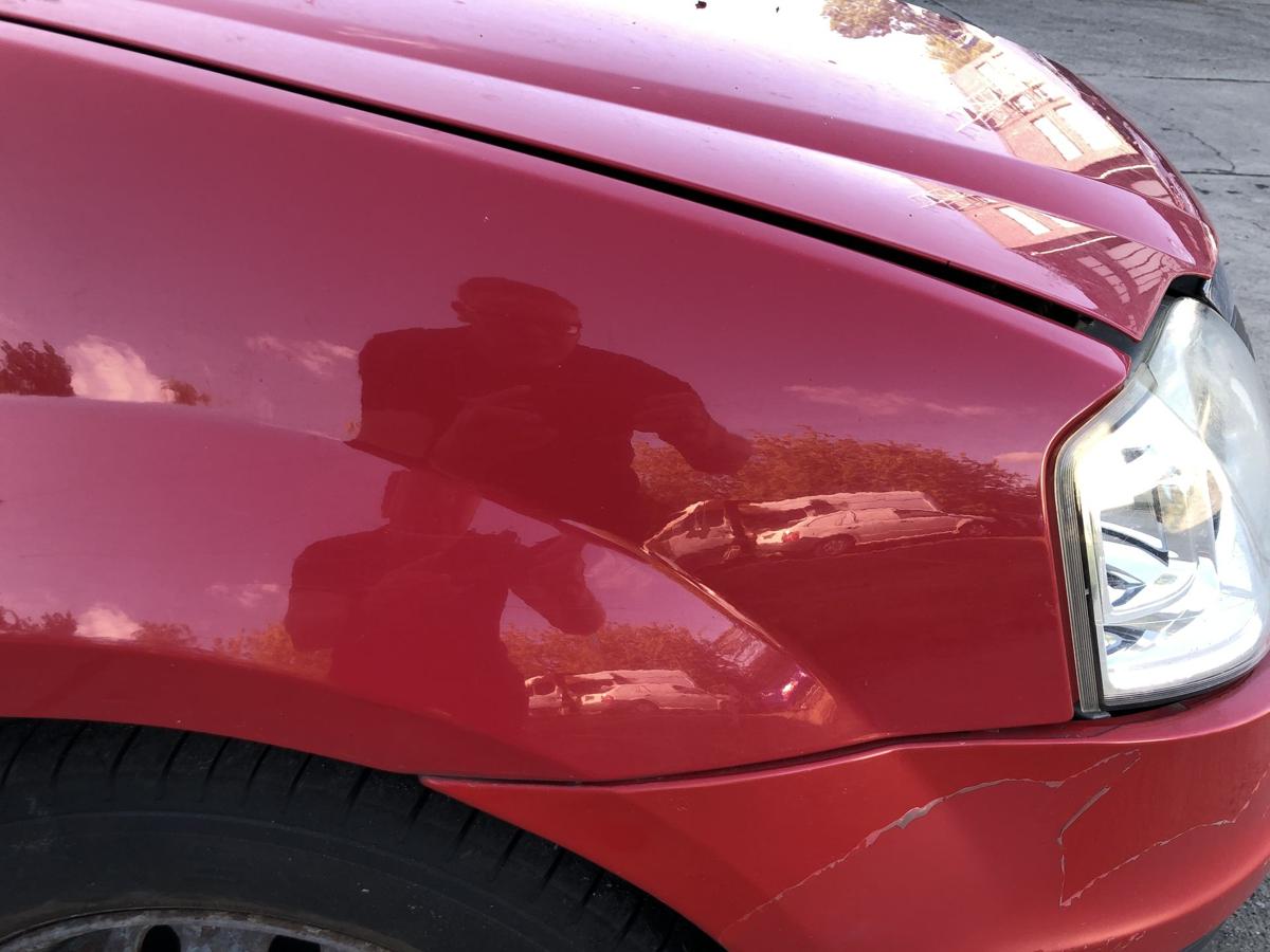 Dacia Logan MCV Kotfl&uuml;gel rechts Beifahrerseite Seitenwand OV21D Red Passion