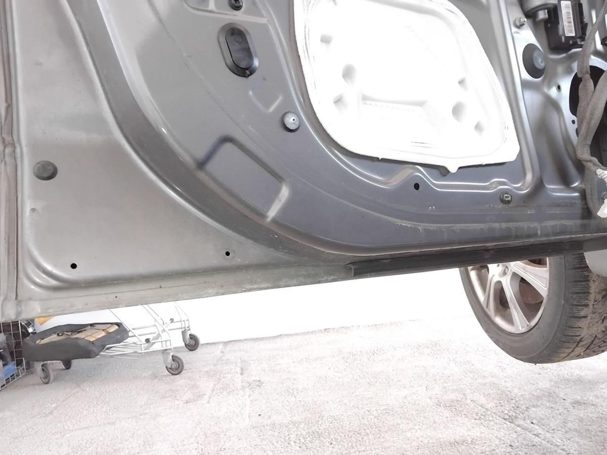 Renault Grand Scenic III T&uuml;r vorn links Fahrert&uuml;r TEKNG Gris Cassiop&eacute;e BJ2012