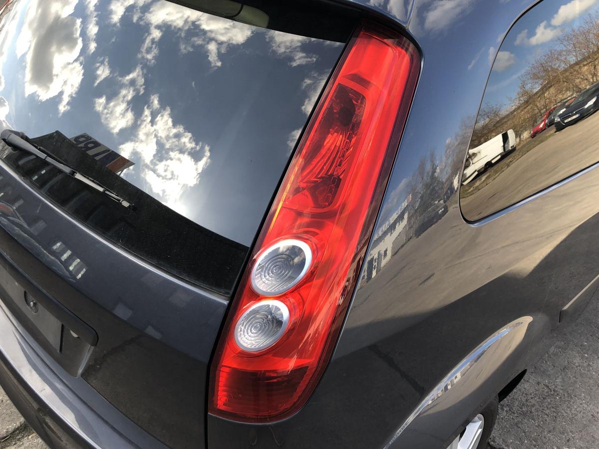 Ford Fiesta JD JH MK6 R&uuml;ckleuchte rechts R&uuml;cklicht Heckleuchte 3 t&uuml;rer Facelift