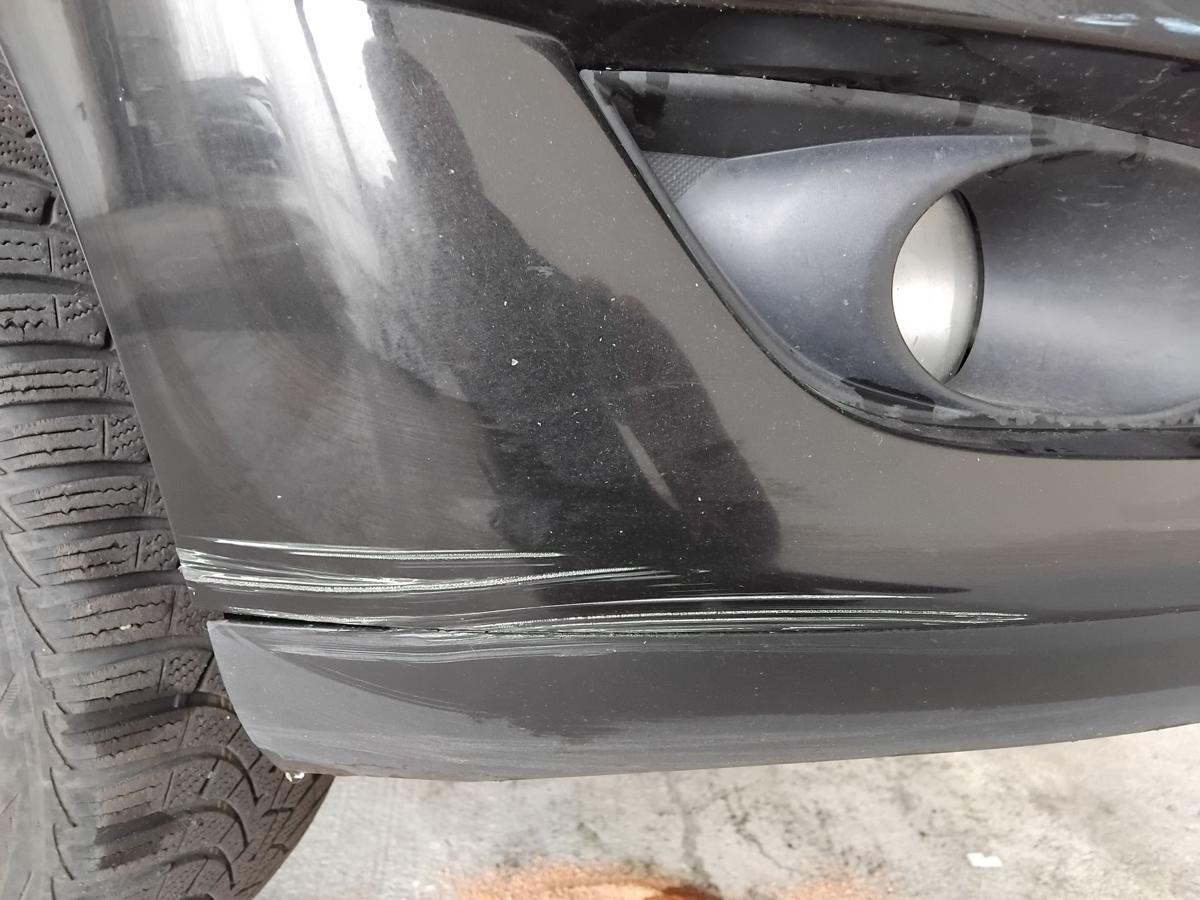 Toyota Auris E15 original Stoßstange Stossfänger vorn BJ2008 209 night sky black perleffekt