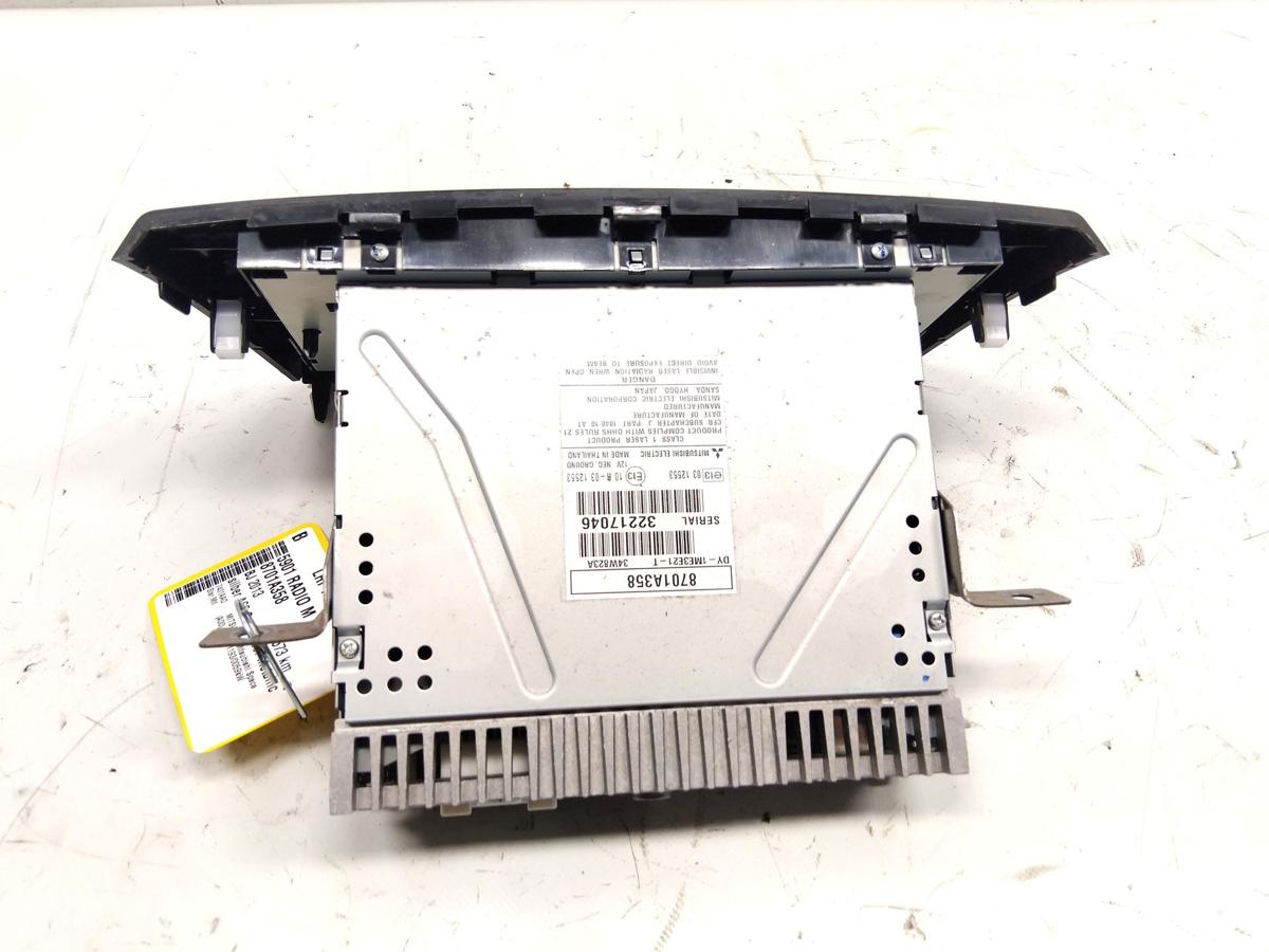 Mitsubishi Space Star A0 original Radio mit CD 8701A358 Bj.2013