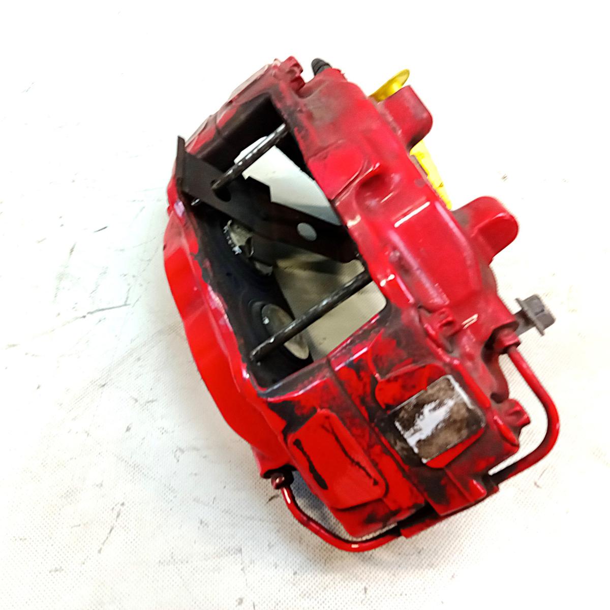 Tesla Model S Performance original Bremssattel Vorderachse links Brembo Bj.2019