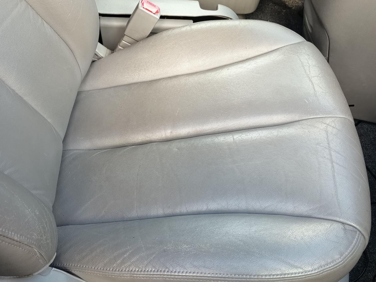 Kia Carnival III original Sitz vorne rechts Sitzheizung Leder Baujahr 2006