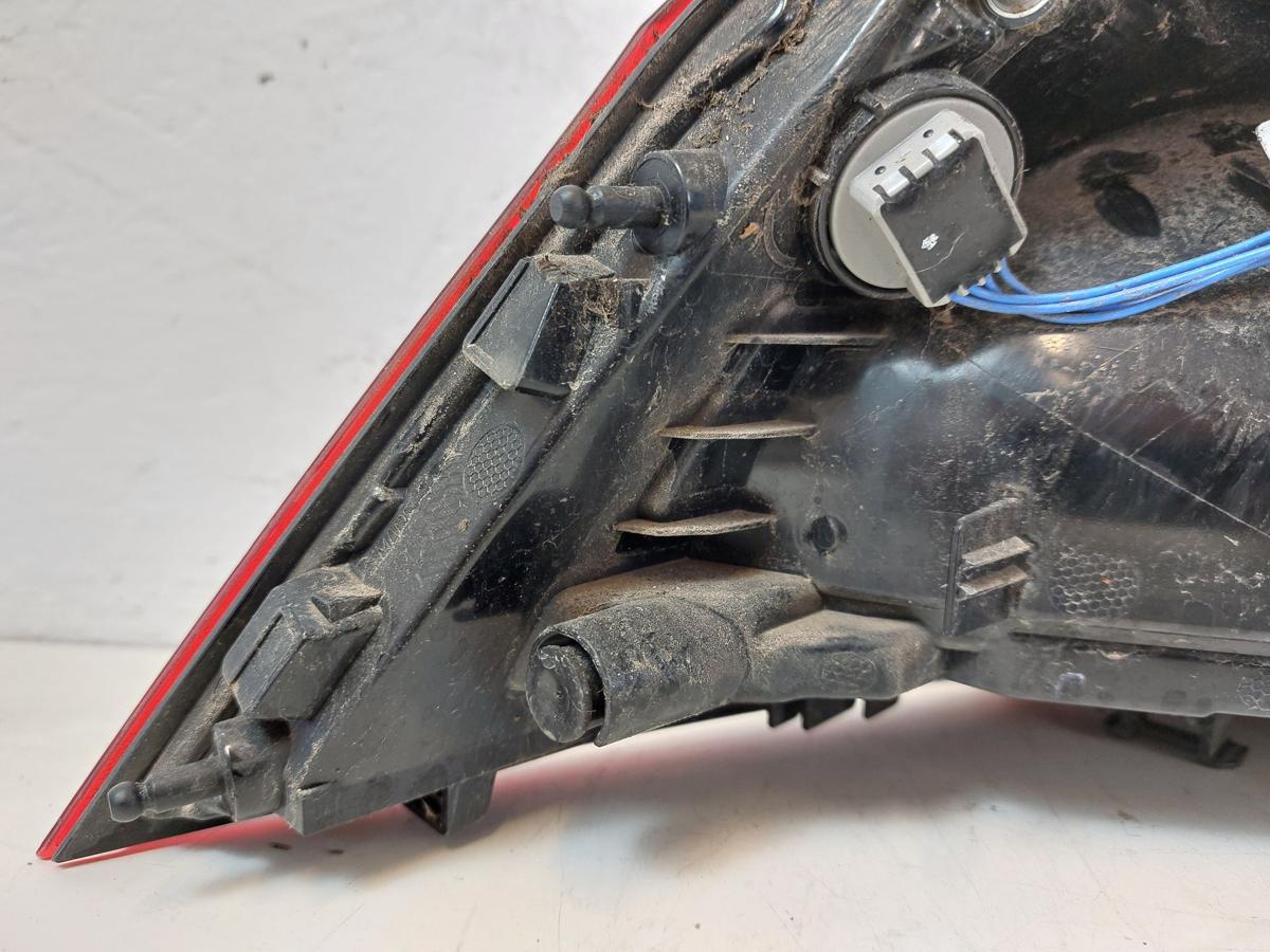 VW Golf 8 VIII CD Variant R&uuml;ckleuchte au&szlig;en rechts R&uuml;cklicht Heckleuchte LED