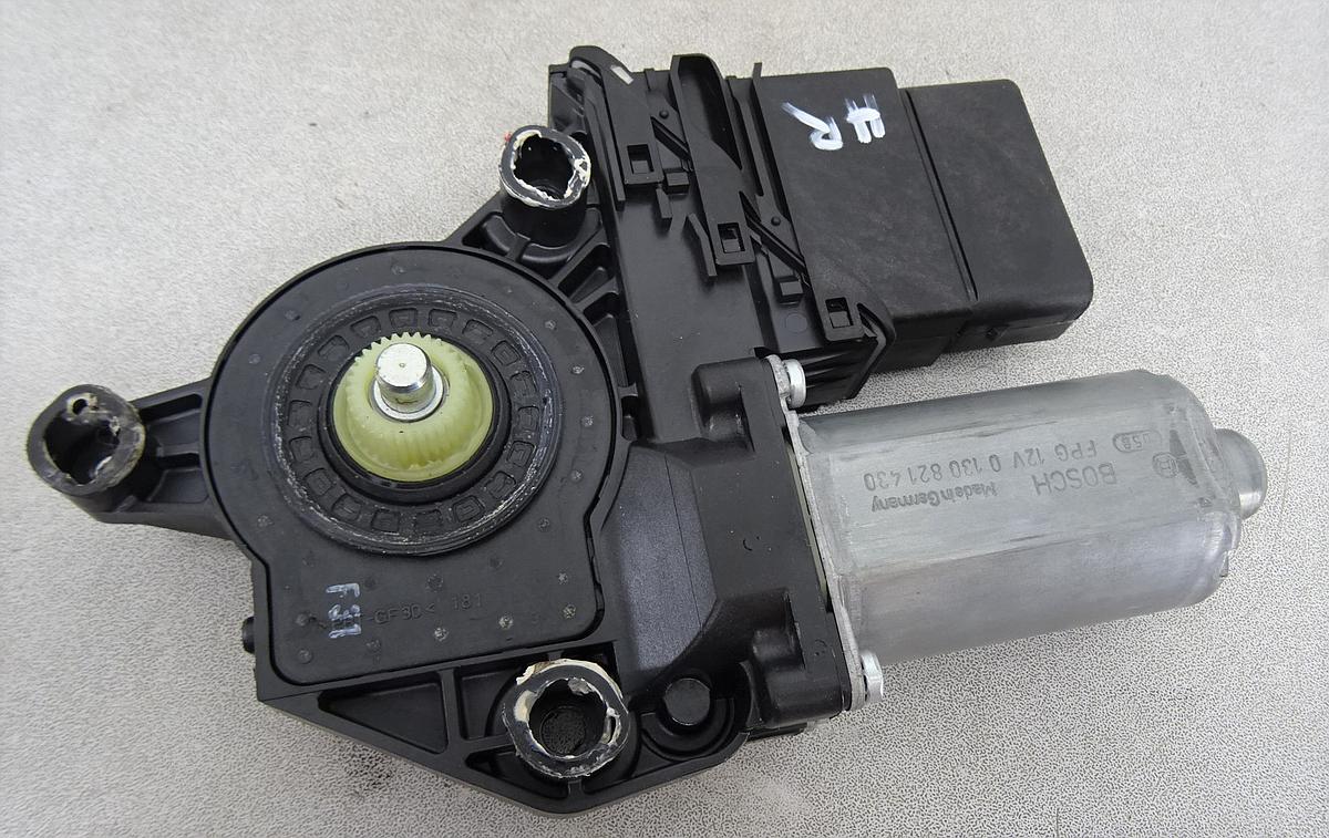 VW Golf Plus Fensterhebermotor hinten rechts 5M0839402F 0130821430 Bj2010