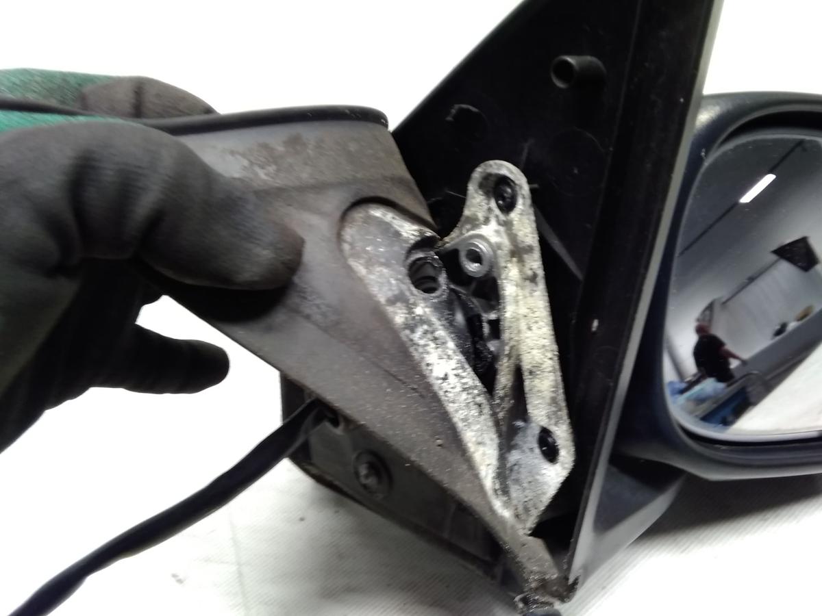 Nissan Almera Tino original Au&szlig;enspiegel rechts elektrisch ! M&auml;ngel ! Bj.2002