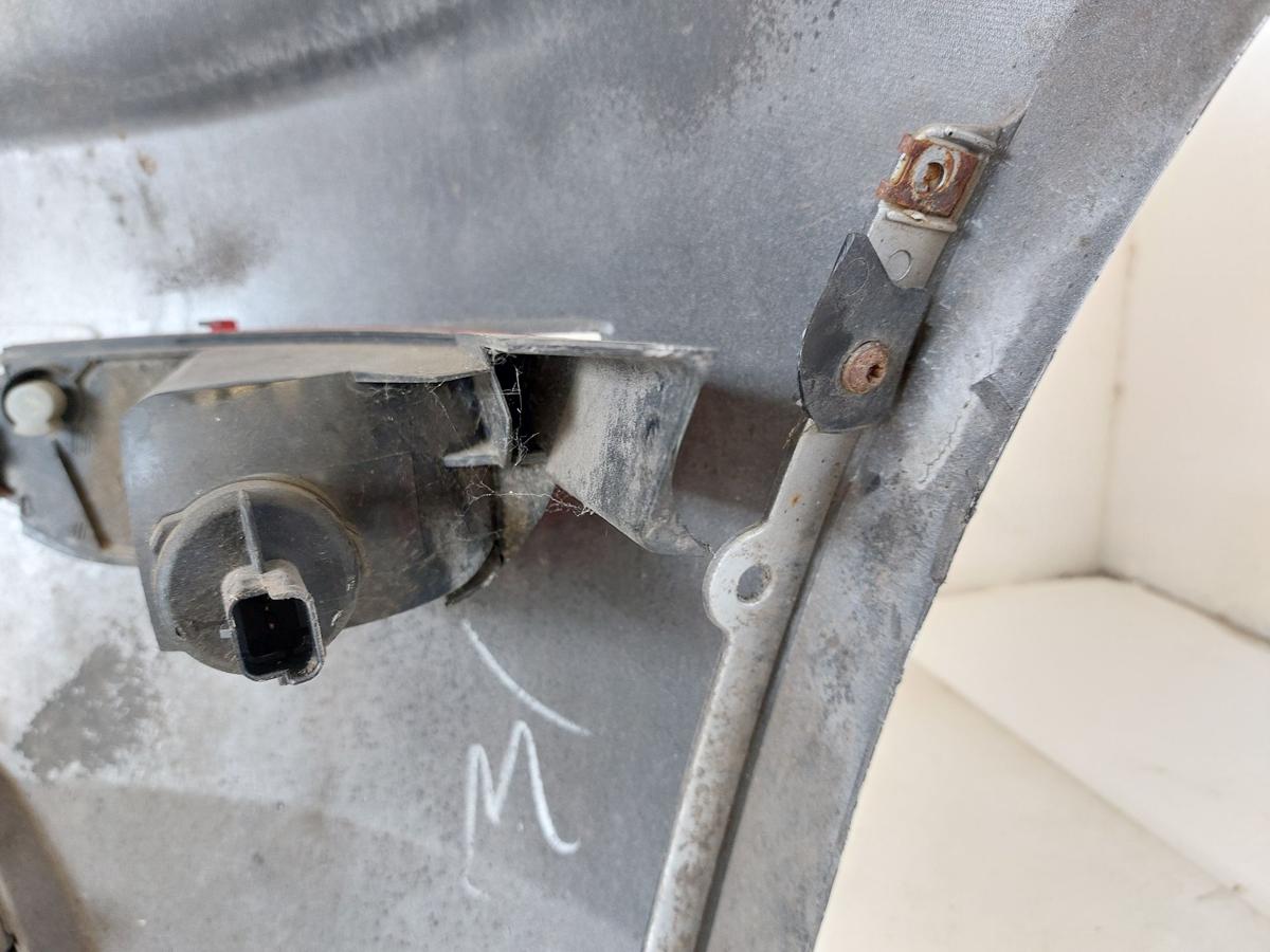 Ford Fiesta JA8 Sto&szlig;f&auml;nger hinten Hecksch&uuml;rze 3 t&uuml;rer Sto&szlig;stange Polarsilber