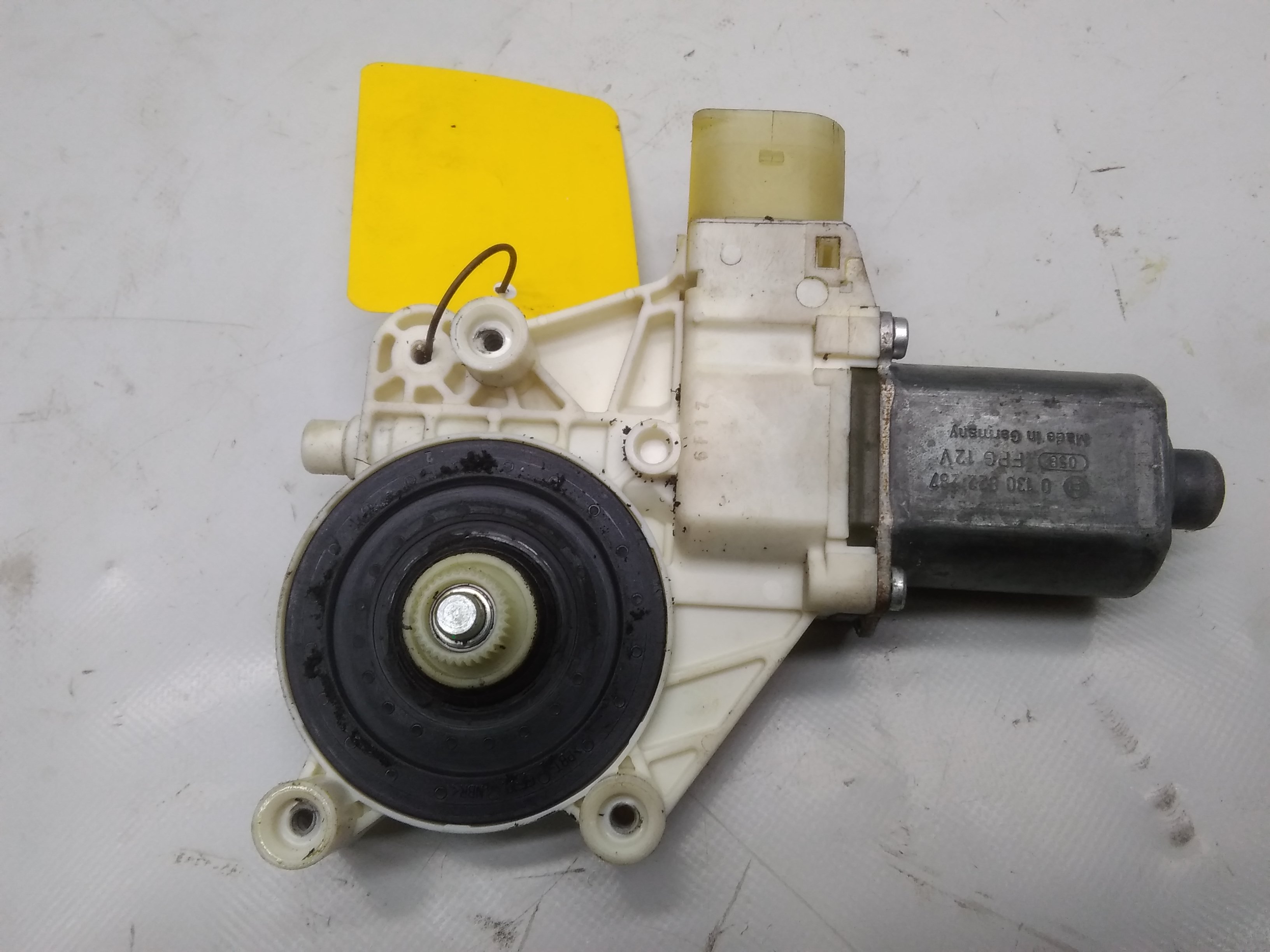 Ford Mondeo BA7 Motor Fensterheber Tür links vorn BJ2012 6M2114A389B