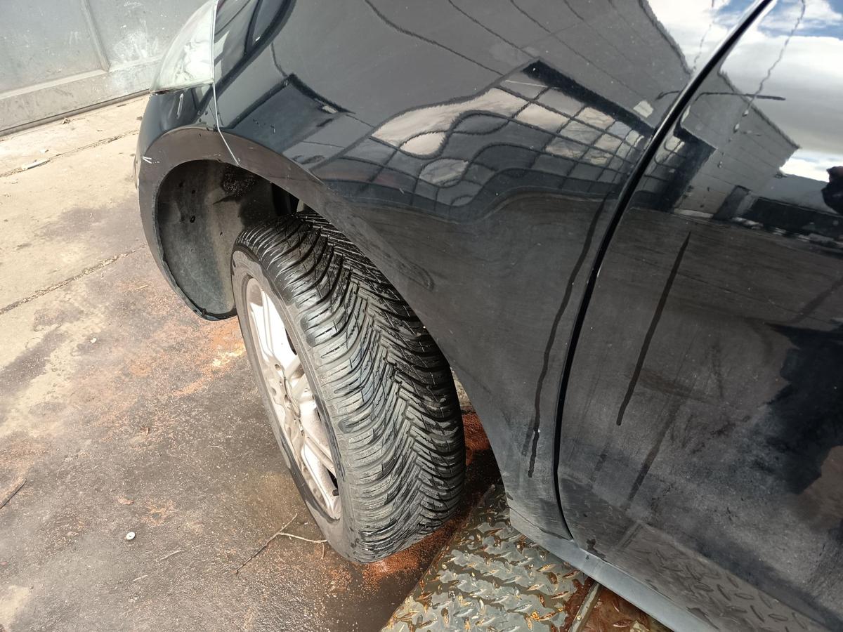 Mercedes W169 original Kotfl&uuml;gel links Seitenteil 696 Nachtschwarz Bj 2005