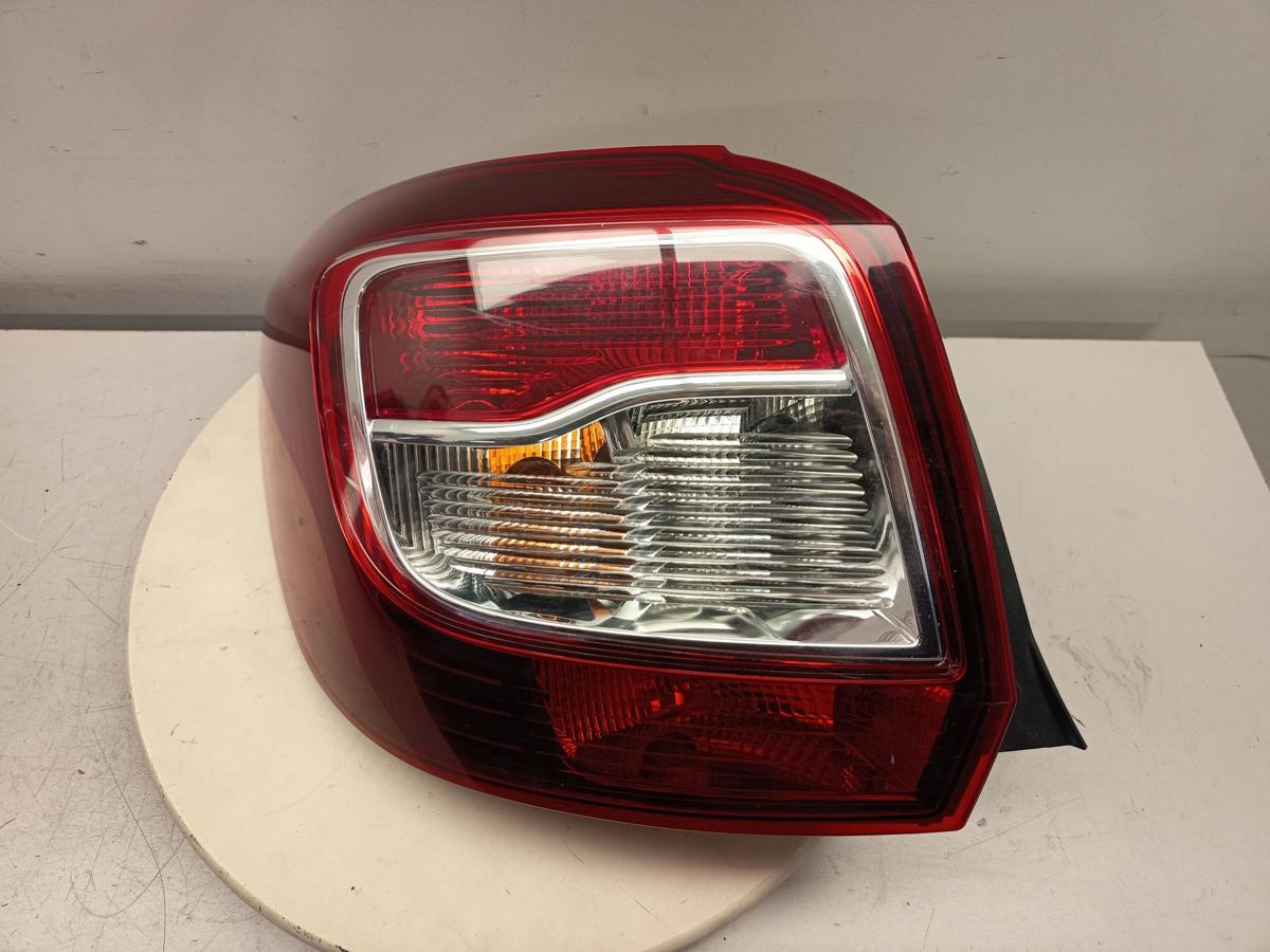 Dacia Sandero II Stepway original R&uuml;ckleuchte links Baujahr 2014