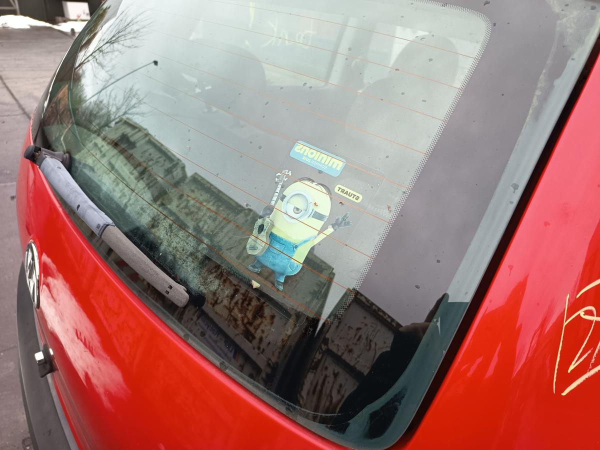VW Fox original Heckklappe mit Scheibe hinten Fond Y3D Tornadorot Baujahr 2007