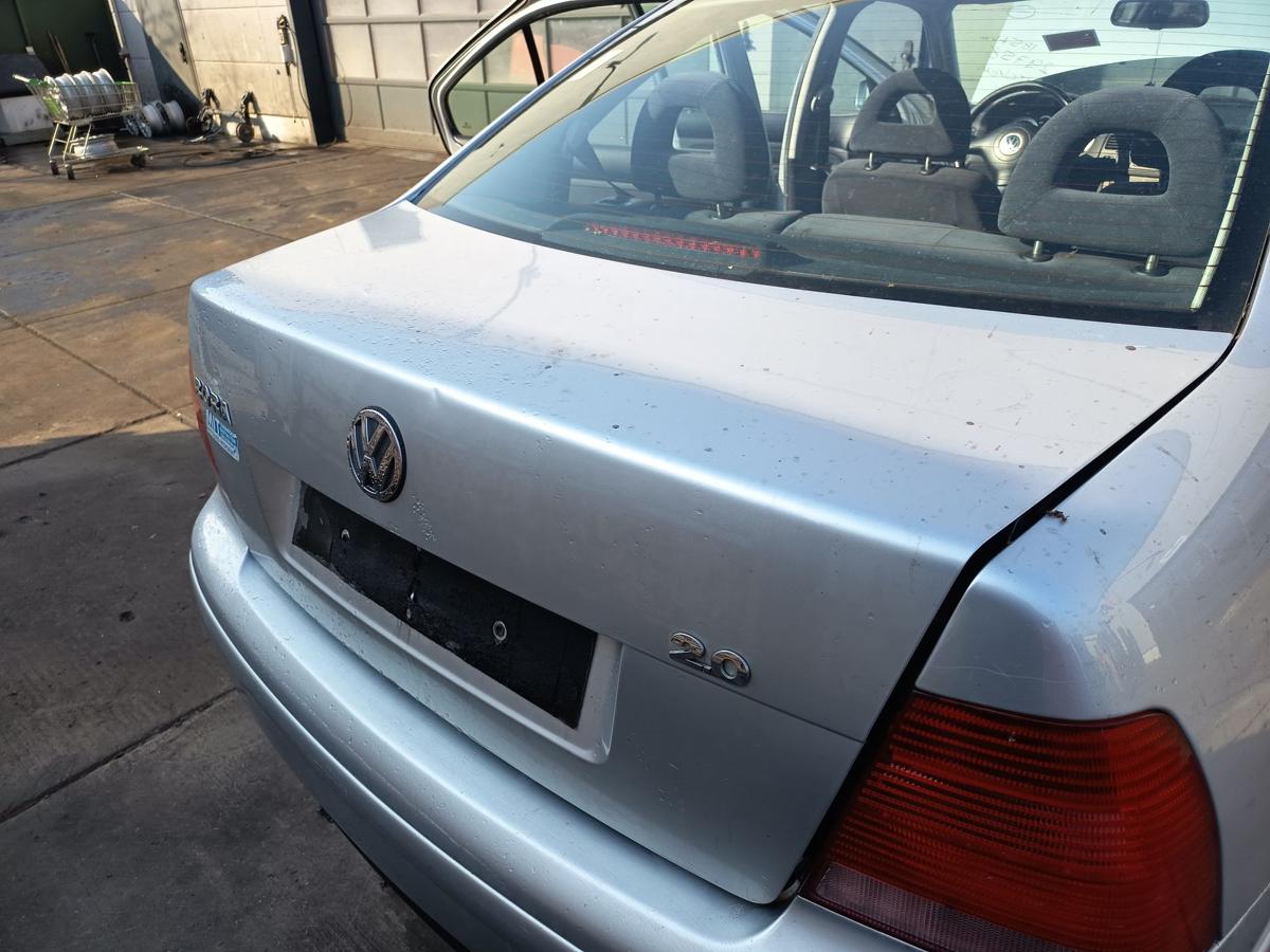 VW Bora 1J original Heckklappe Deckel hinten Limo A7W Reflexsilber Bj 2001