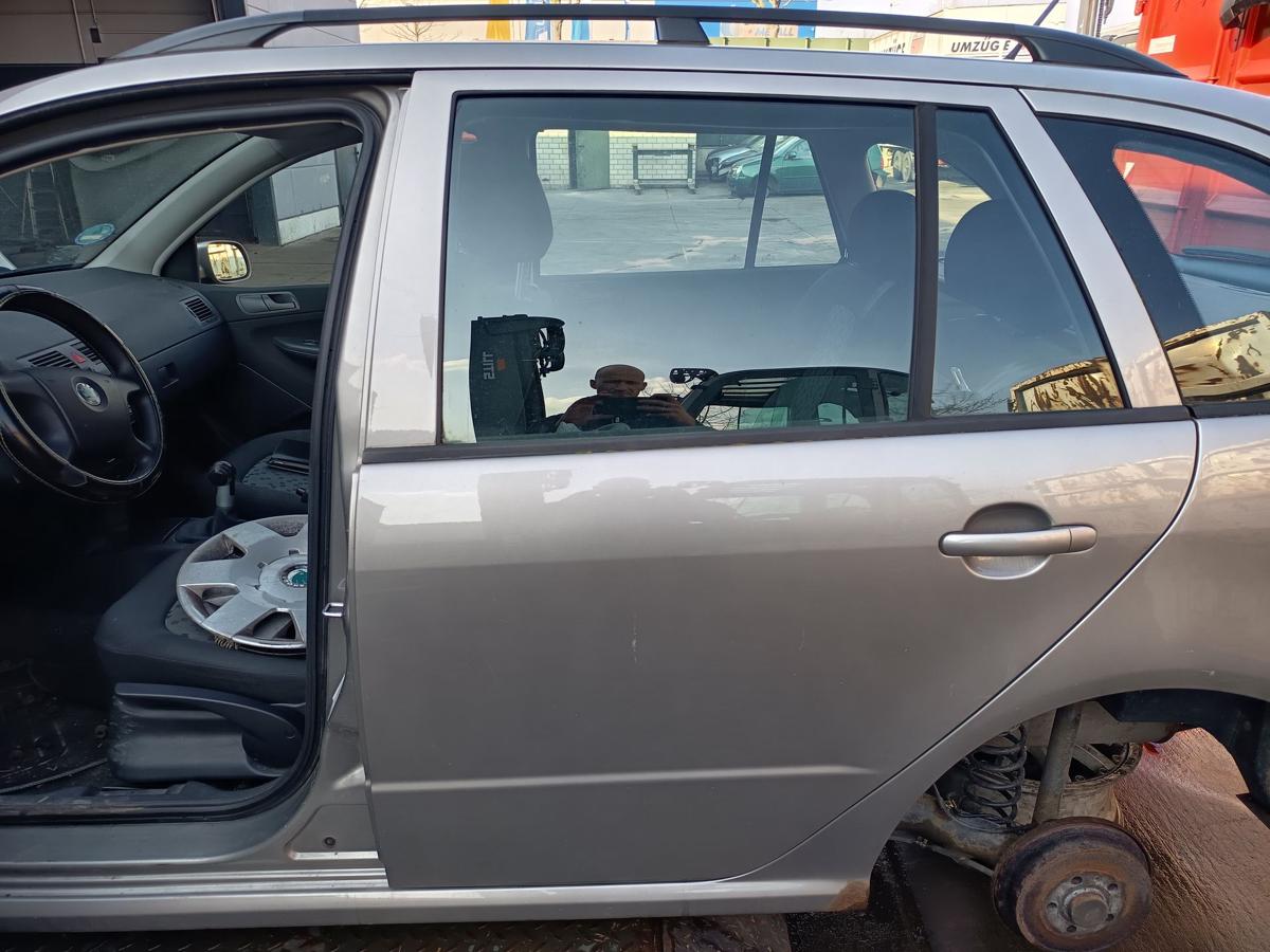 Skoda Fabia 6Y Combi original T&uuml;r hinten links Fond F8H Capuccinobeige Bj 2007