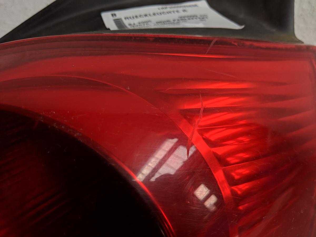 Renault Clio 3 BR 05-09 Rückleuchte rechts Rücklicht Lampe OE 3-Türer