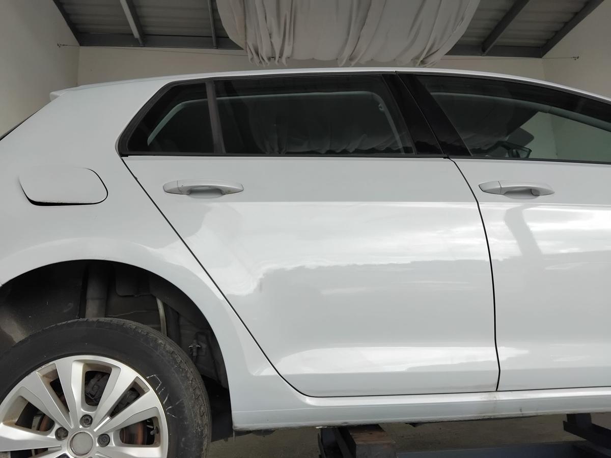 VW Golf 7 Tür hinten rechts LB9Z White Silver Metallic 5-türig Fließheck BJ2017