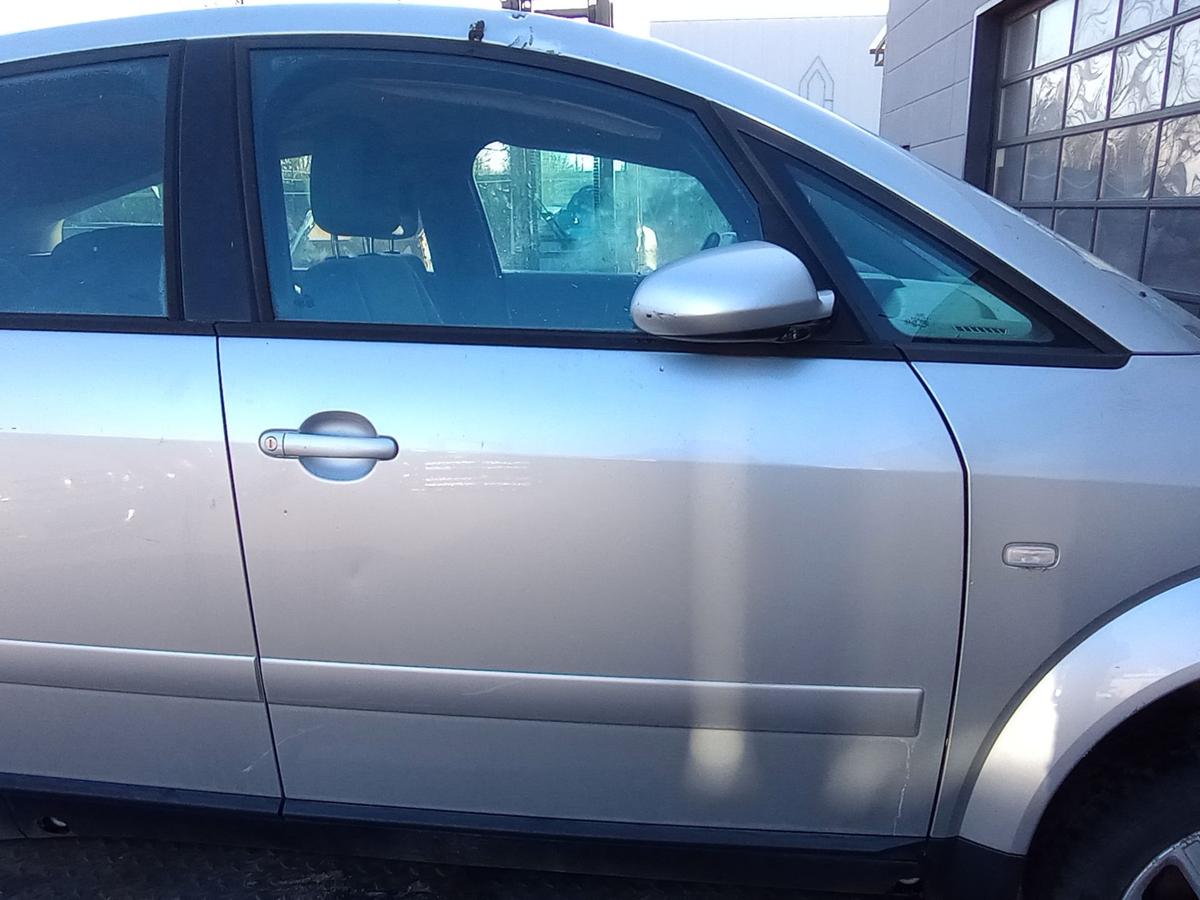 Audi A2 orig Tür vorn rechts Beifahrertür LY7W Silber Bj 2000