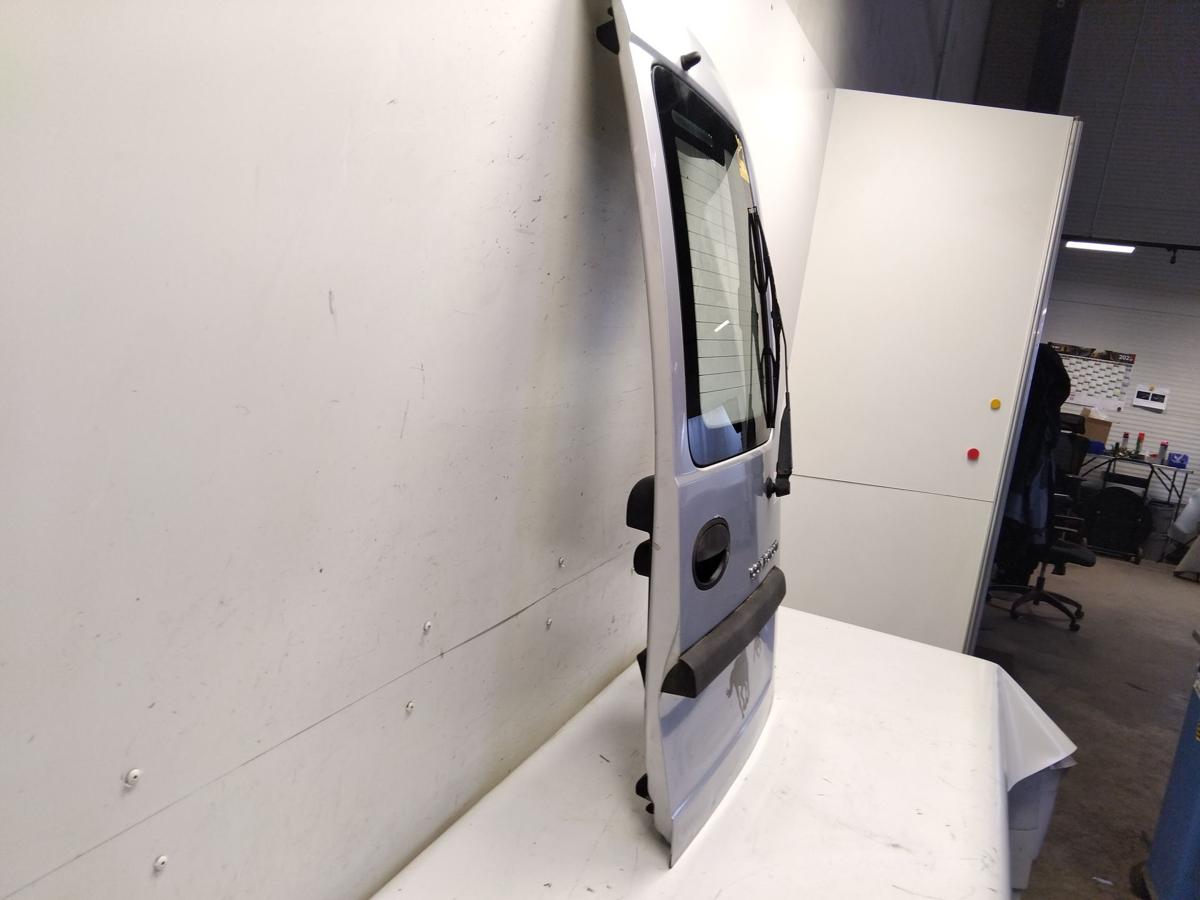 Opel Combo C Heckflügeltür Hecktür rechts 2AU starsilber inkl. Scheibe BJ2009