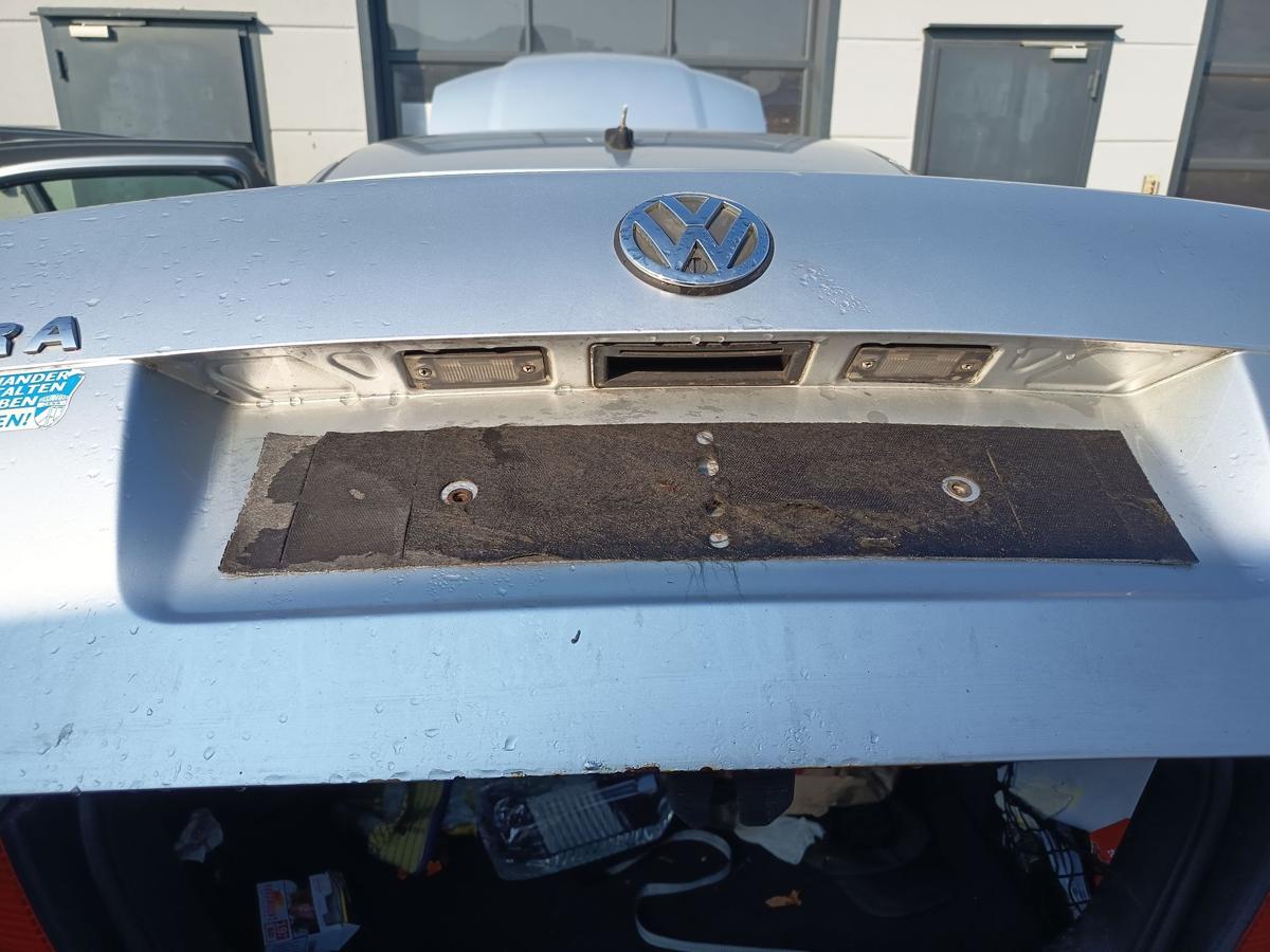 VW Bora 1J original Heckklappe Deckel hinten Limo A7W Reflexsilber Bj 2001