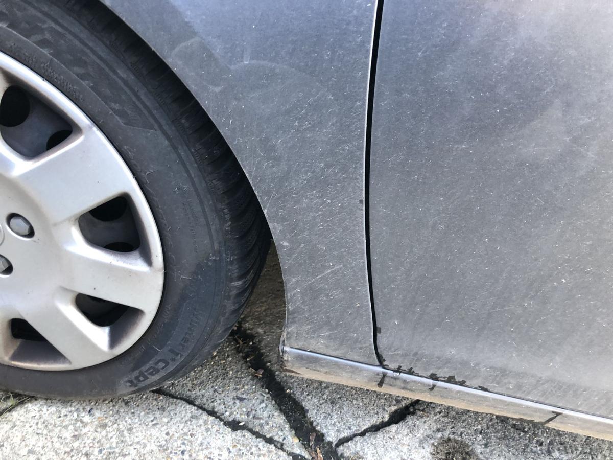 Peugeot 308 SW T9 Kotfl&uuml;gel links Fender KKS Moka grau